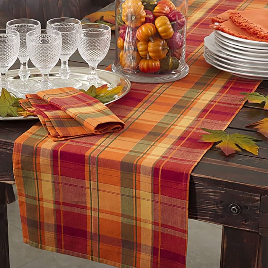 Why Use Table Runners?