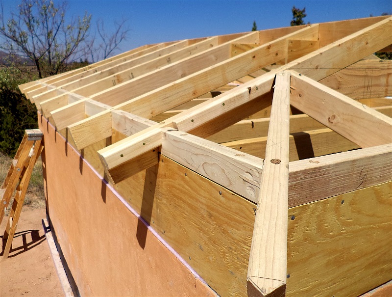How to Build a Hip Roof